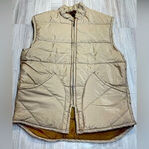 Vintage Fleetwood Sportswear Size Large Full Zip Sleeveless Puffer Vest Pockets